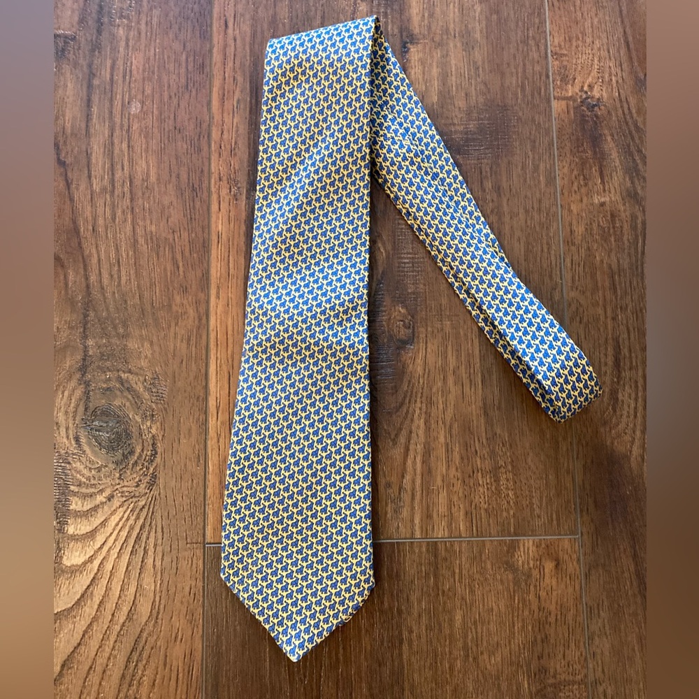 Harvie & Hudson silk elephant print tie